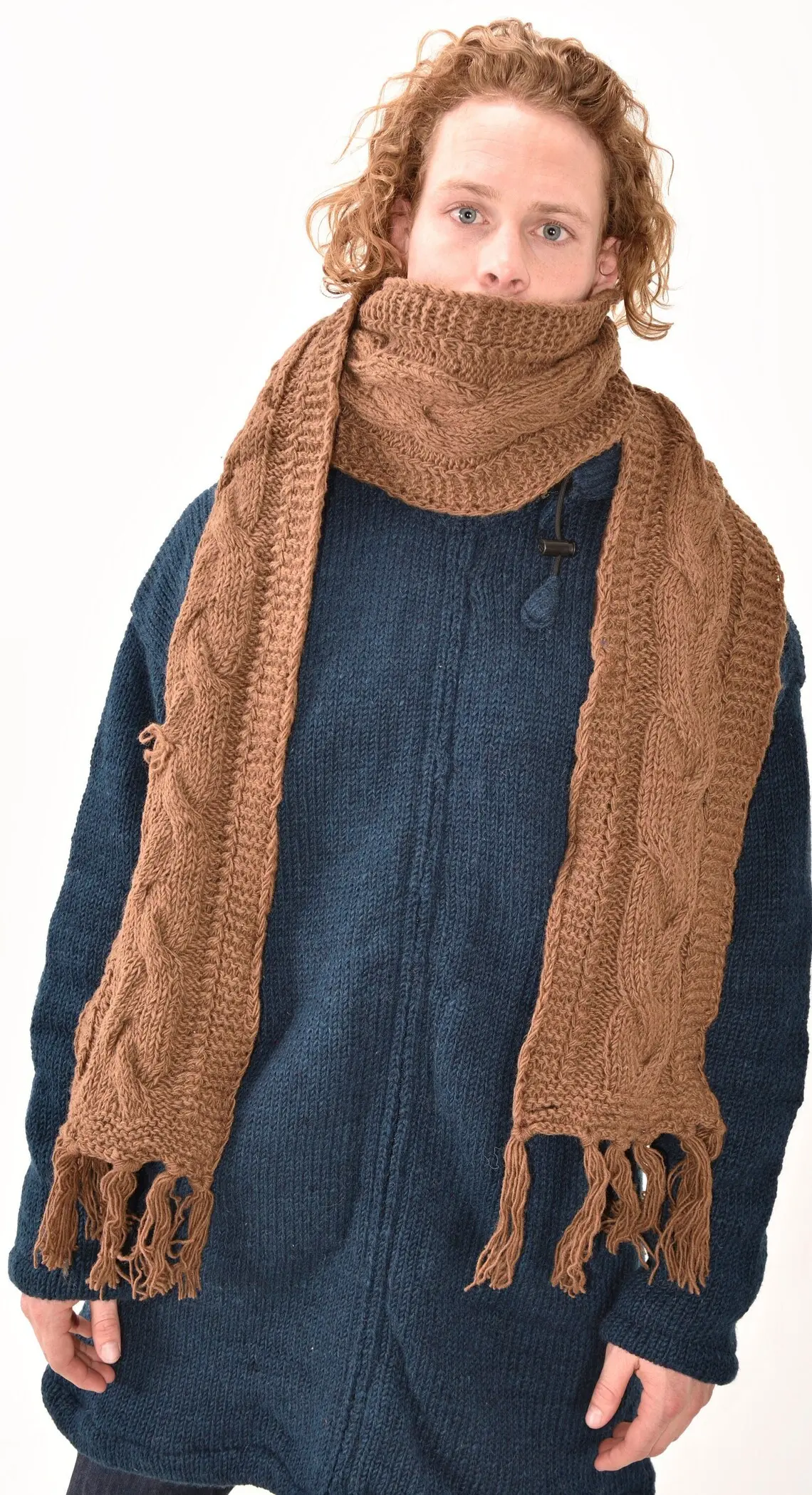 Hand Knitted Cable 100% Merino Wool Snowboard Ski Icelandic Norwegian Scandinavian fair isle Polar Fleece Nepalese Pocket Scarf