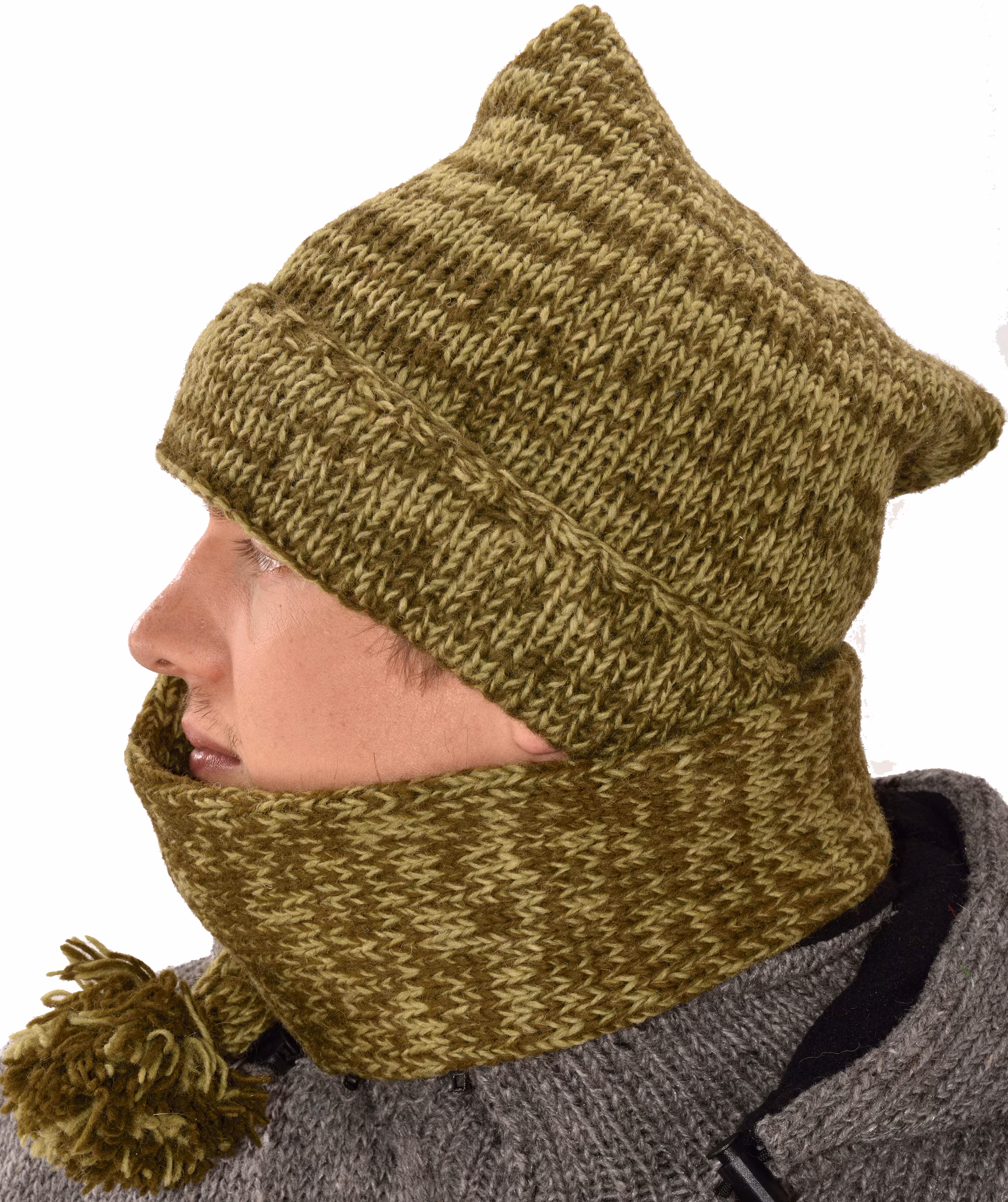 Hand Made 100% Merino Wool Long Tail Stocking Hat Scarves Combo Hooded Scarf Polar Fleece Lined Stocking Cap Hat and Winter Scarf Combo