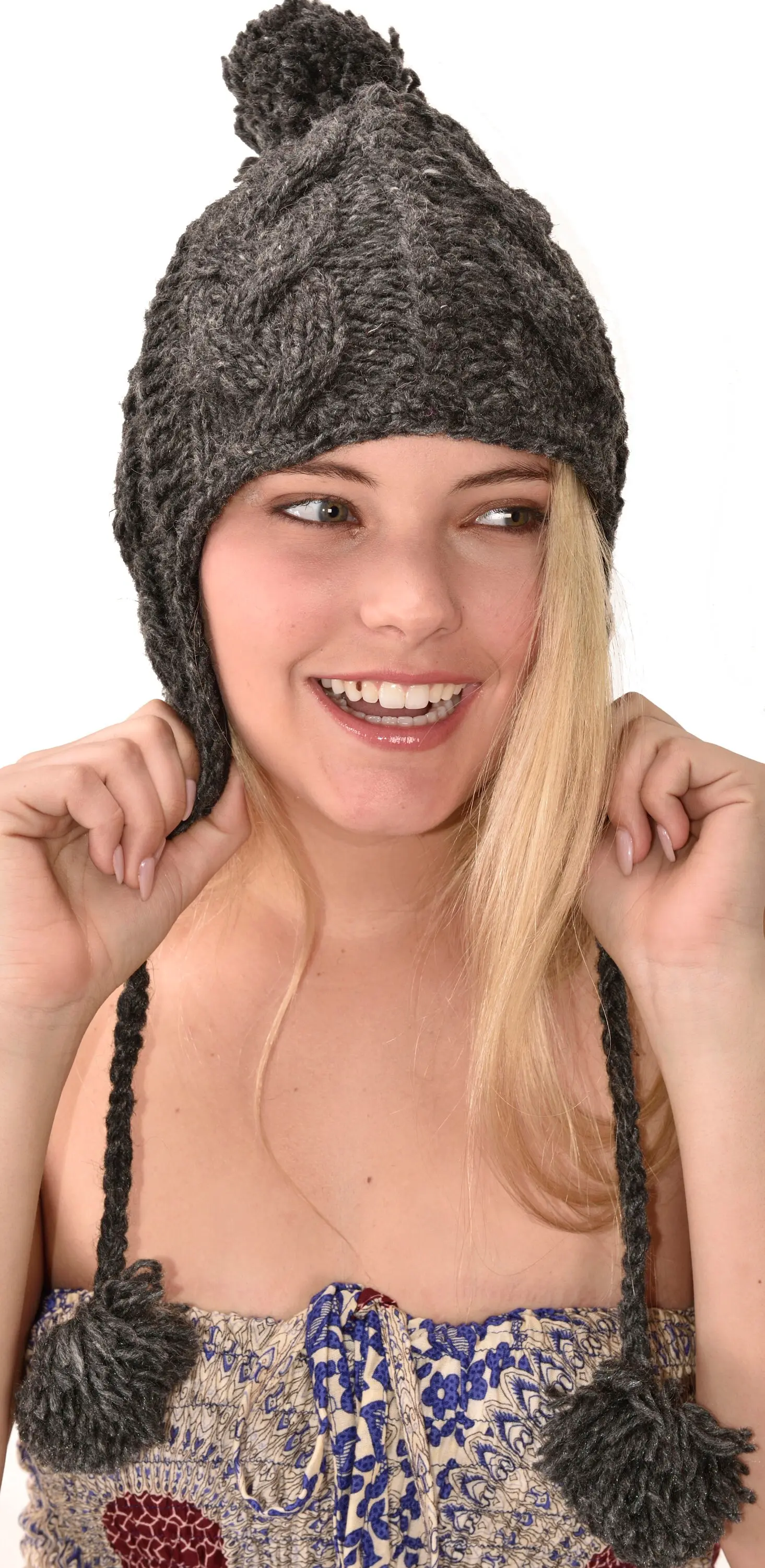 Hand Knitted 100% Merino Wool Snowboard Earflap Ski Peru Chullo Hat Nepalese Snowboard Polar Fleece Lined Hat Woolen Stocking Cap Sherpa Hat